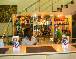 New Rivoli Hotel Benin Genel