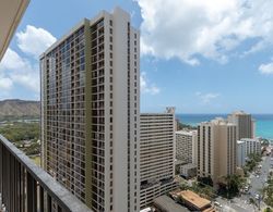 Newly Remodeled Corner Unit at the Waikiki Banyan With Diamond Head Views by Redawning Dış Mekan
