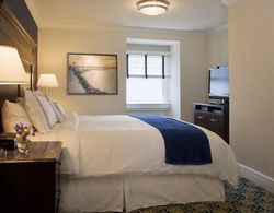 Newport Beach Hotel & Suites Genel