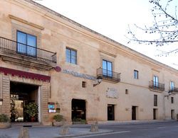 NH Collection Cáceres Palacio de Oquendo Genel