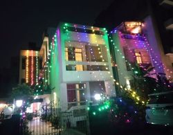 Nice Boutique Guest House In South Delhi Near Aiims,nift,srifort Dış Mekan