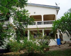 Nimohs Holiday Home, Mccarthy Hill-accra, Ghana, Acs Dış Mekan