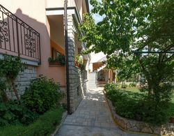 Villa Nina Apartments Dış Mekan
