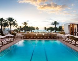 Nobu Hotel Miami Beach Havuz