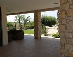 Noufaro Luxury Villa Oda Düzeni