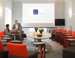 Novotel Paris Saclay Genel