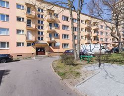 Apartment Obopolna Krakow by Renters Dış Mekan