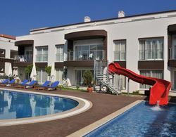 Odyssey Residence Suite Hotel Havuz