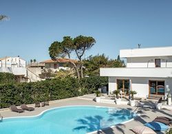 Villa Ognina Dependance I With Pool by Wonderful Italy Oda