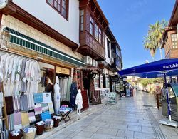 Old Town Famous Aparts Dış Mekan