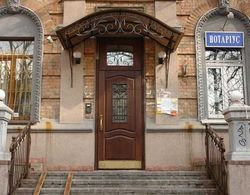 Olga Apartments on Khreschatyk Dış Mekan