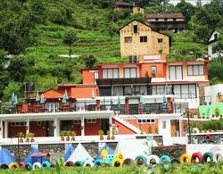 Om Adhyay Retreat Resort Dış Mekan