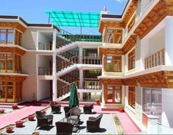 Hotel Om Ladakh Dış Mekan