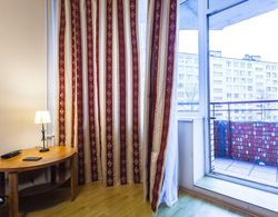 Apartment on Budapeshtskaya 7 Oda Manzaraları