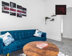 One Bedroom Apartment by Klass Living Serviced Accommodation Coatbridge - Garturk Apartment With Wifi  and Parking Oda Düzeni