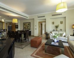 One Perfect Stay - 3BR at Al Haseer İç Mekan