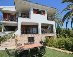 Only 100m to the Beach! Spacious Villa With Private Pool - 12 People Dış Mekan