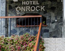 Hotel Onrock Dış Mekan