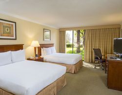 Ontario Airport Hotel & Conference Center Genel