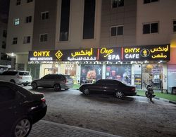 ONYX HOTEL APARTMENTS Dış Mekan