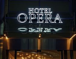 Opera Hotel Köln Dış Mekan