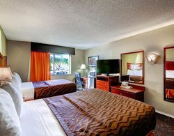 Orangewood Inn & Suites Midtown Genel