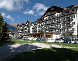 Orovacanze Hotel Club Majestic Dolomiti Genel