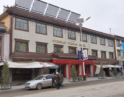 Overseas Tibetan Hotel Dış Mekan