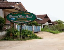OYO 1010 Diamond Home Resort Dış Mekan