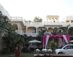 OYO 10283 Hotel Jaipur Darbar Dış Mekan