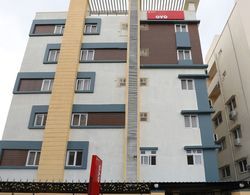 OYO 10595 Hotel Mirras Dış Mekan