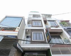 OYO 1068 Fussa Hostel And Apartment Dış Mekan