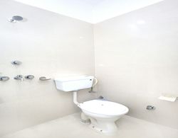 OYO 11421 Regal Residency Banyo Tipleri
