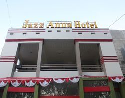 OYO 1263 Jazz Anna Hotel Dış Mekan