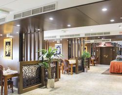 OYO 137 Clifton International Hotel Yeme / İçme