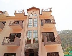 OYO 13756 Damyanty Residency & Resort Dış Mekan