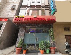 OYO 15567 Hotel India International Sitare Dış Mekan