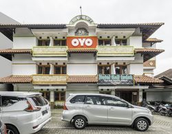 OYO 1945 Hotel Bali Indah Dış Mekan
