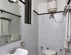 OYO 24788 Hotel Samrat Banyo Tipleri
