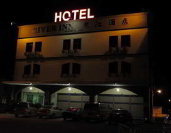 OYO 301 River Inn Hotel Genel