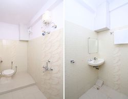 OYO 37676 Hotel Neelkanth Banyo Tipleri