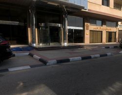 OYO 550 Royal Al-Nasr Hotel Dış Mekan