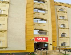 OYO 617 Rose Plaza Hotel Dış Mekan