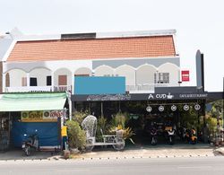 OYO 617 Tira Hostel @ Chalong Phuket Dış Mekan