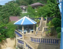 OYO 851 On Hill Residence Patong Dış Mekan