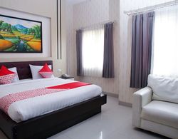 OYO 920 Gajah Mada Hotel Öne Çıkan Resim