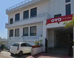 OYO 9590 P S Villa Dış Mekan