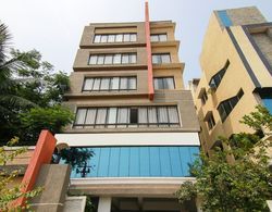 OYO 9647 Hotel MVV Bhavan Dış Mekan