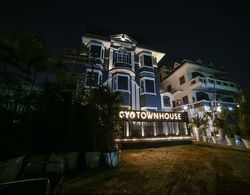 OYO Townhouse 062 Cyber City Dış Mekan