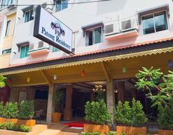 P R Patong Hotel Dış Mekan